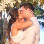 Beijo Dos Noivos