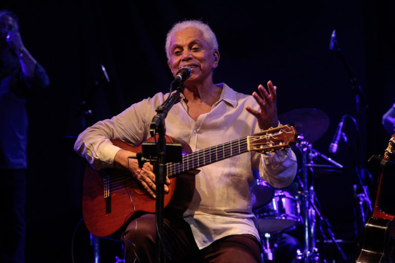 Paulinho Da Viola No Ideal Clube 18 36