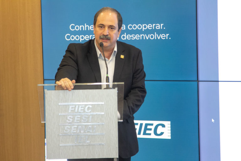 Paulo André Holanda