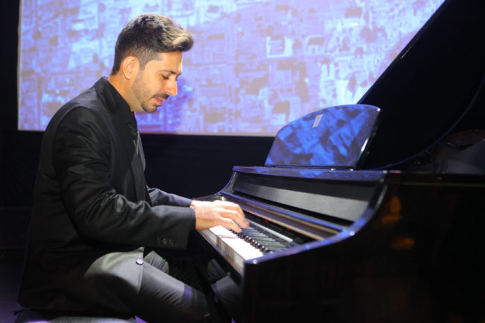Felipe Adjafre (4)