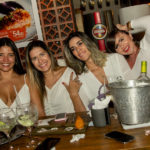 Natália Bevilaqua, Claudia Neres, Rafaela Andrade E Elana Paula(1)