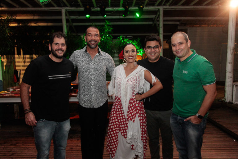 Eduardo Castelão, Júlio Rodriguez, Raíssa Martins, Rolff Campos E André Linheiro