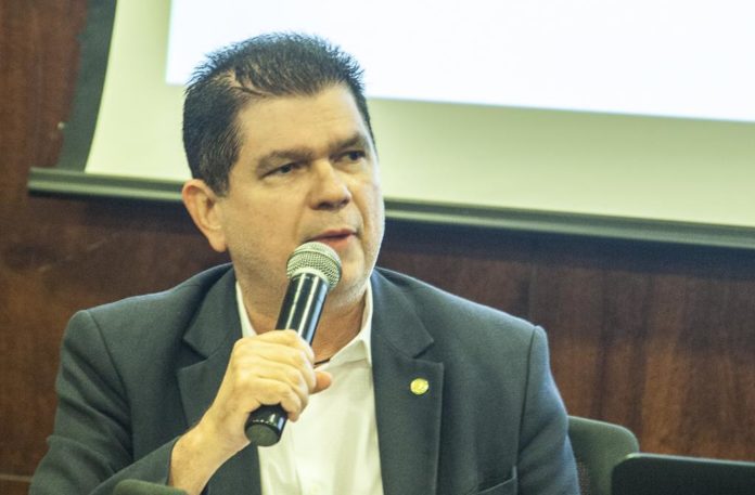 Mauro Benevides Filho (11)