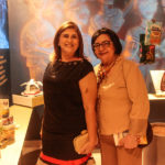 Iara Falcão E Lúcia Lima