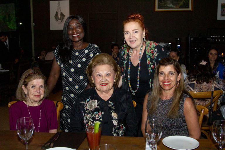 Laise Maia, Ivete Bell, Ivone E Claudia Rebouças, Claudia Daves (2)