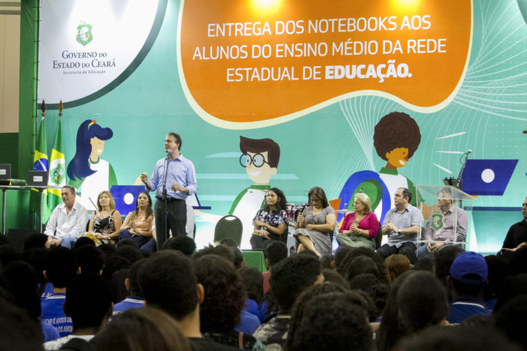 ENTREGA DE NOTEBOOKS