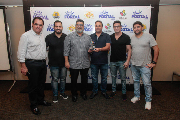 Leonardo Albuquerque, Renan Pinto, Colombo Cialdini, Ênio Cabral, Flávio Ribeiro E Renato Barbosa