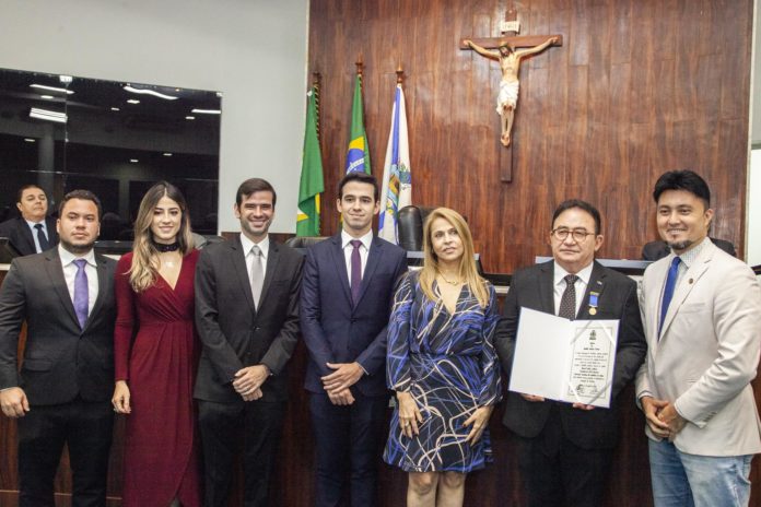 Savio Batista, Manoela Linhares, Manoel Linhares, Rodrigo Linhares, Morgana Linhares, Manoel Linhares E Michel Lins