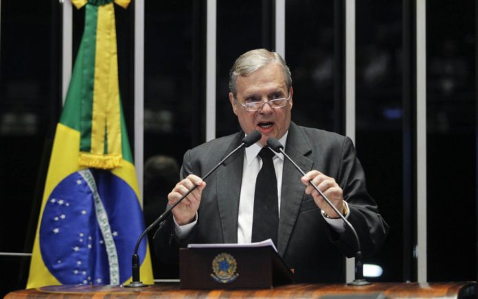 Tasso Senado