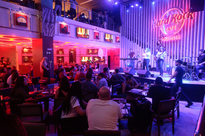 Haloween Do Hard Rock Café No Riomar Fortaleza 46