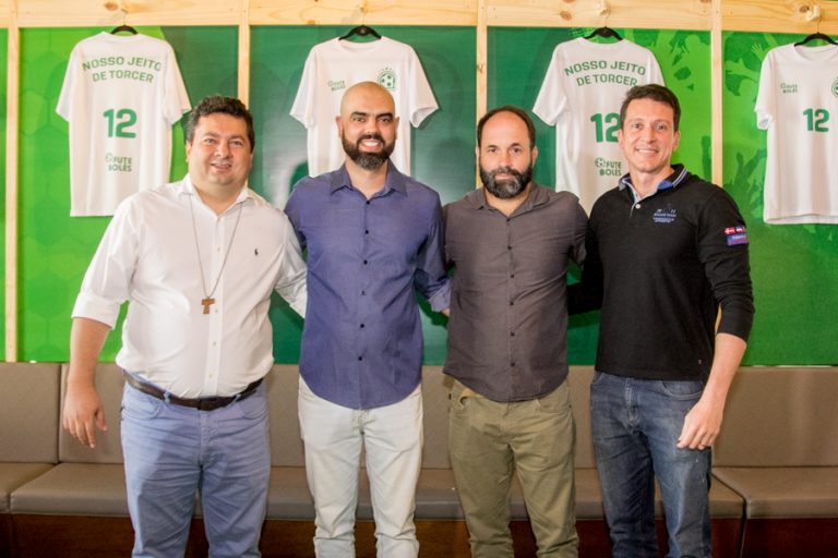 Plataforma Futebolês apresenta projeto para 2020