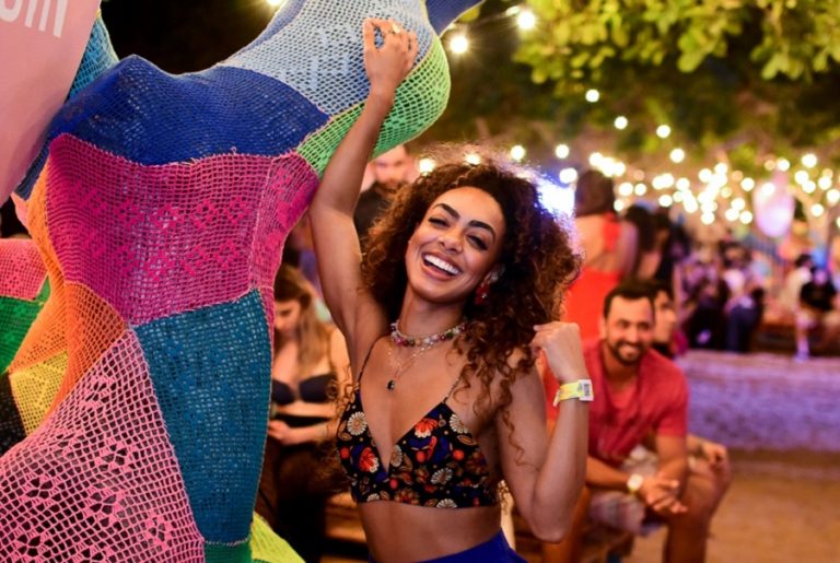 Famosos se reúnem em Jeri para Réveillon