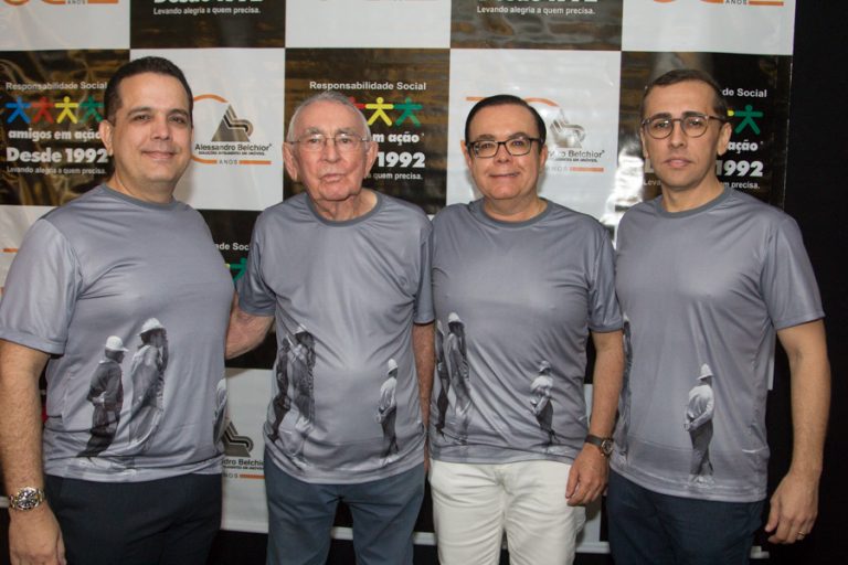 Amigos em Ação doa mais de 30 toneladas de alimentos para seis entidades