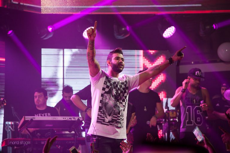 Gusttavo Lima apresenta DVD “O Embaixador in Cariri”