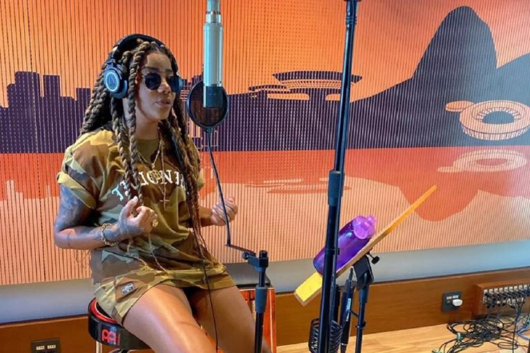 Ludmilla prepara EP de pagode