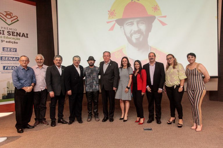 FIEC reúne convidados para lançamento de Prêmio SESI SENAI de Educação