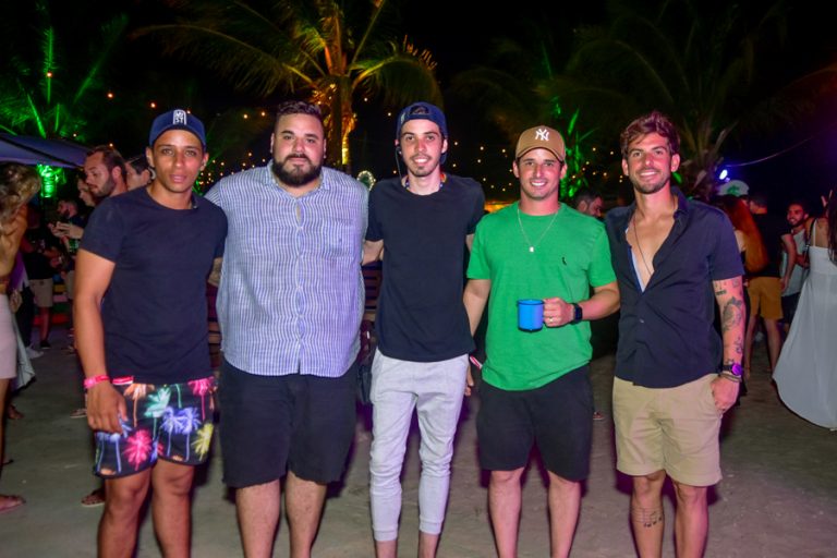 Praiow é inaugurado na Praia do Futuro