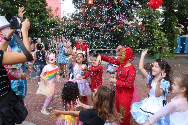 Theatro José de Alencar anuncia datas do seu Baile à Fantasia