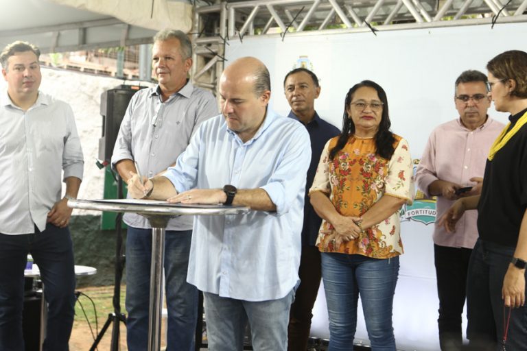 Roberto Cláudio autoriza início das obras de requalificação da Av. Desembargador Moreira