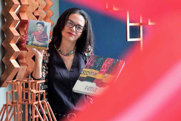 Izabel Gurgel comanda roda de conversa sobre Frida Khalo