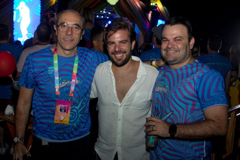 Meu Bloquinho tem Léo Santana, Mariana Fagundes e Eric Land em festa à beira-mar
