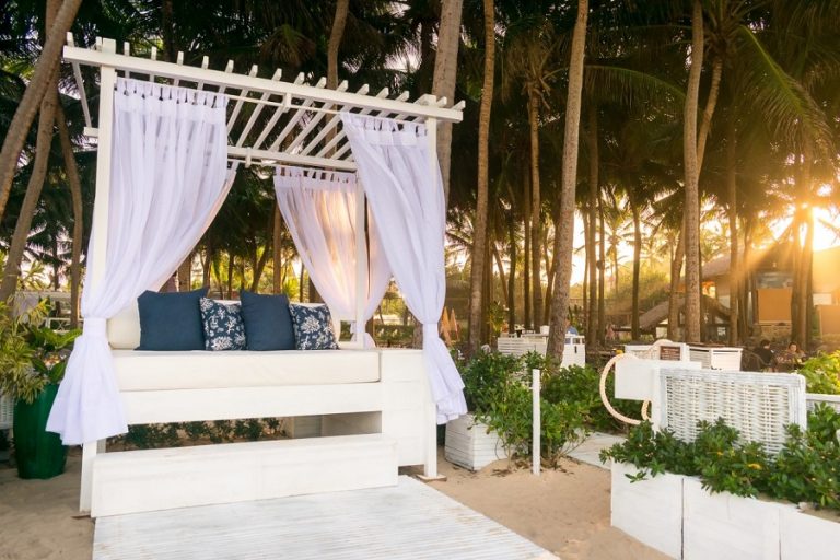 Bubble Lounge Beach Park traz novidades na estrutura com exclusividades no cardápio