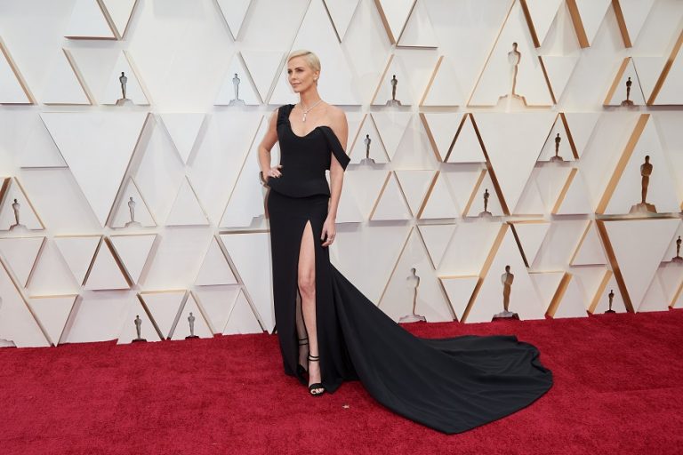 Tapete Vermelho do Oscar recebe estrelas para a maior festa do cinema
