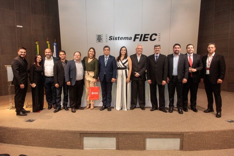 Universidade Mackenzie chega a Fortaleza com solenidade na FIEC