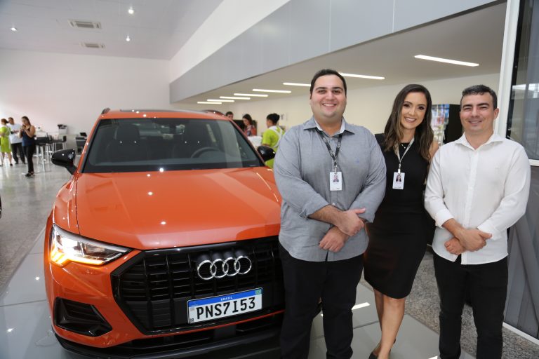 Audicenter Fortaleza apresenta Audi Q3 em coquetel