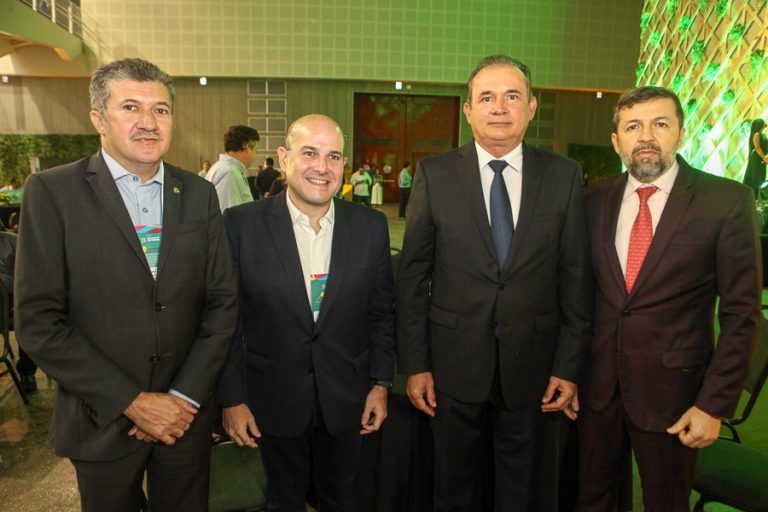 Antonio Henrique, Roberto Claudio,Washington Luis Bezerra E Elcio Batista