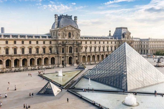 Louvre