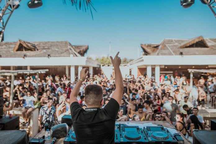 Sunrise Beach Club