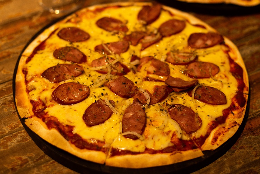 Pizza De Calabresa Do Colosso