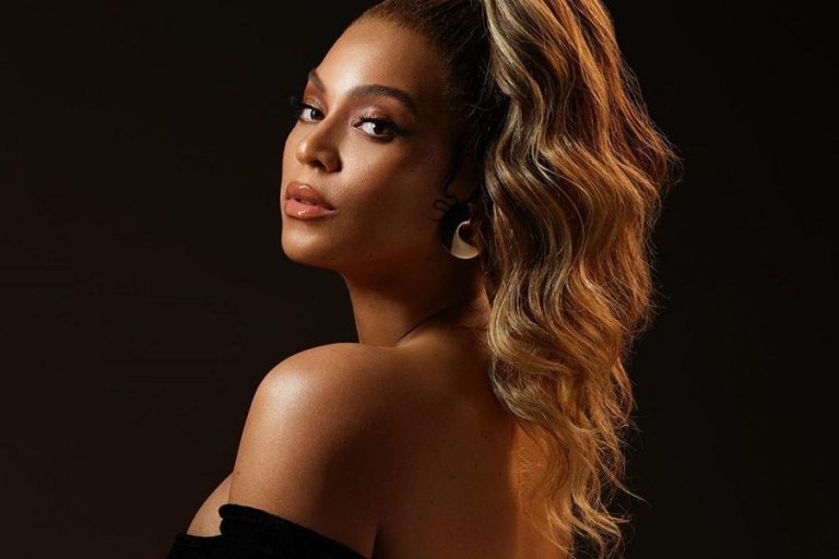 Beyoncé (1)