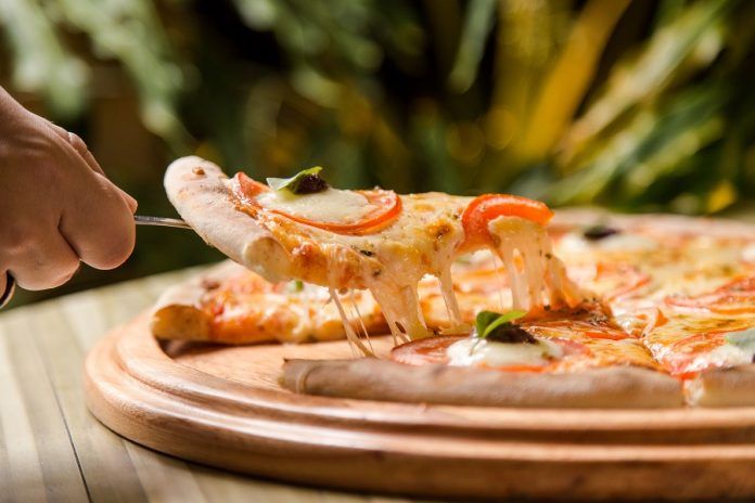 Pizza Caprese, Geppos Italiano (Foto Marília Carneiro)