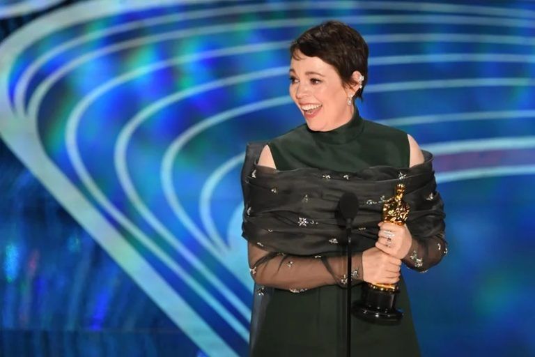 Olivia Colman Recebe Oscar Em 2019