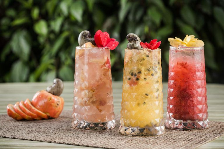 Caipirinha De Caju E Morango   Caipiroska Maracujá E Caju   Caipiroska Frutas Vermelhas
