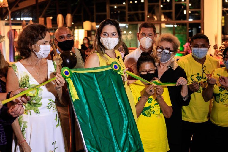 Reinauguração Da Loja CEART   Praça Luiza Távora 38