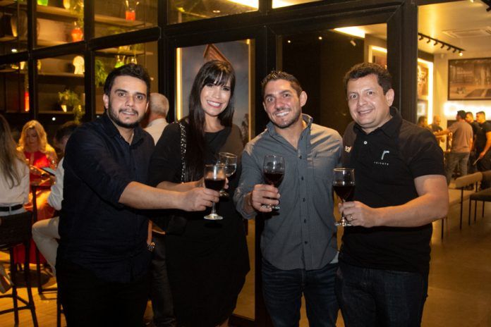 Anderson Almeida, Carla Fernandes, Carlos Medeiros E Ladislau Nogueira (1)