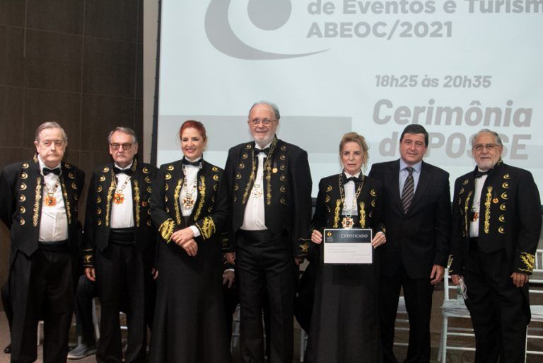Posse Anya Ribeiro Na Academia Brasileira De Turismo E Eventos (16)