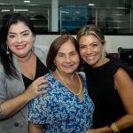Viviane E Miriam Almada, Vanessa Queirós