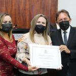 Fernanda Melo Recebe Homenagem Das Mãos Dos Vereadores Ana Paula E Adahil Junior_