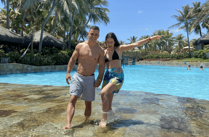 Ginastas Caio E Beatriz No Beach Park