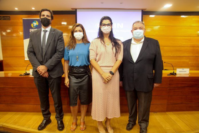 Lucas Fiuza, Déborah Rossoni, Karina Frota E Marcos Soares(5)