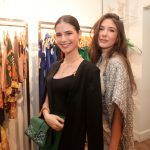 Maria Eduarda E Carolina Quinderé (1)