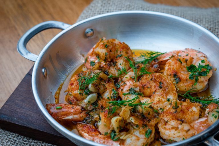 Camarões Ao Molho De Manteiga