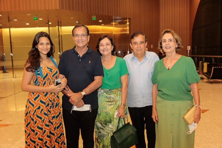 Geovana, Beto E Ana Studart, Cláudio E Zena Targino