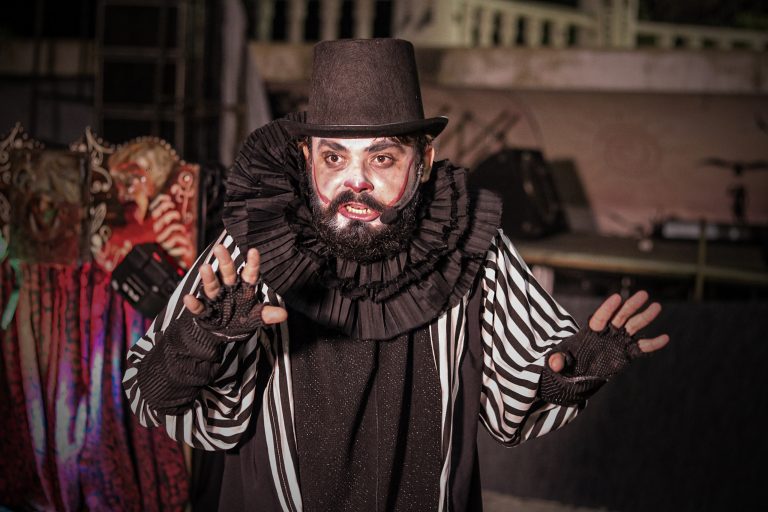 Pequeno Show De Horrores Para Sustos Medonhos