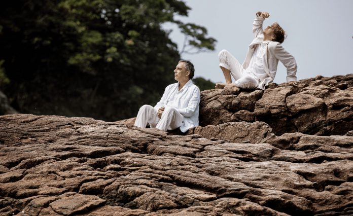 Arnaldo Antunes E Vitor Araújo Cred José De Holanda_b