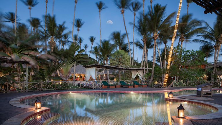 Espaco Comun Piscina 02